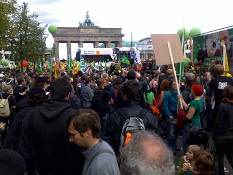 Atomdemo - Brandenburger Tor