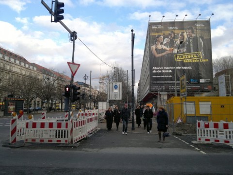 Unter den Linden, an der Komischen Oper