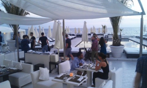 Abendessen im Puro Beach Club