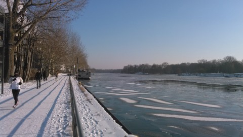 Sonnige Winterlandschaft